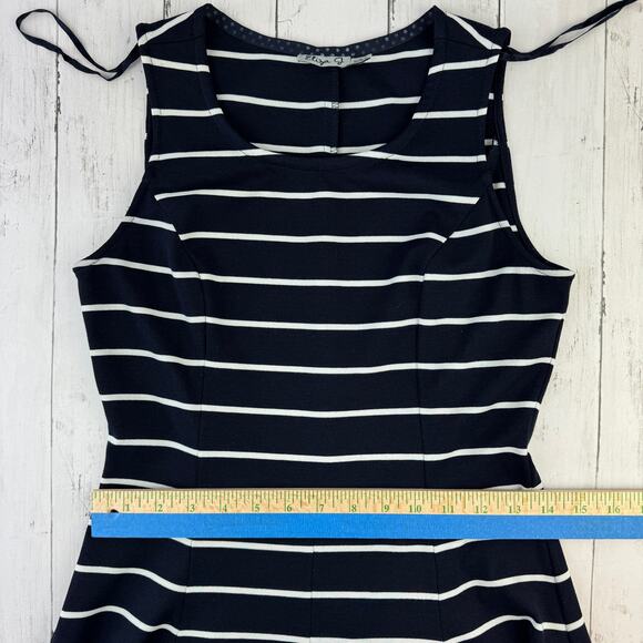Eliza J Navy/White Stripe Stretchy Sleeveless A-line Flowy Dress Size 2 - Picture 12 of 14